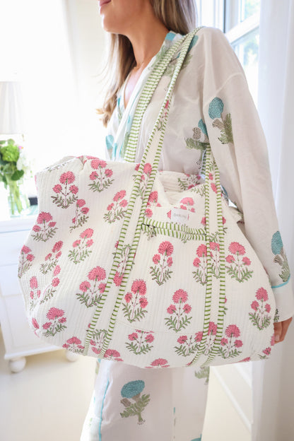 Weekender Bag in Pink Daisy