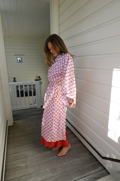 Bathrobe in Red Scallop - Long