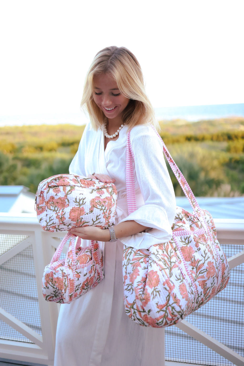 Weekender Bag in Peachy Floral