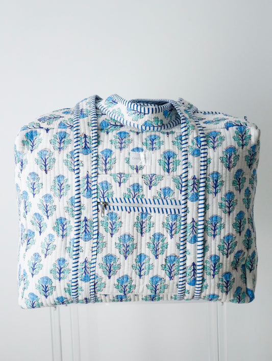 Weekender Bag in Coastal Blue