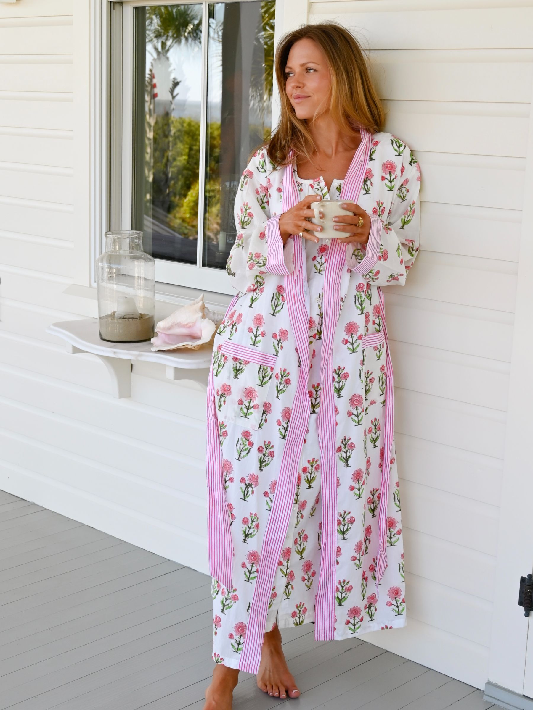 Hue Robe Lounge Robe - Blush Daisy – Darling