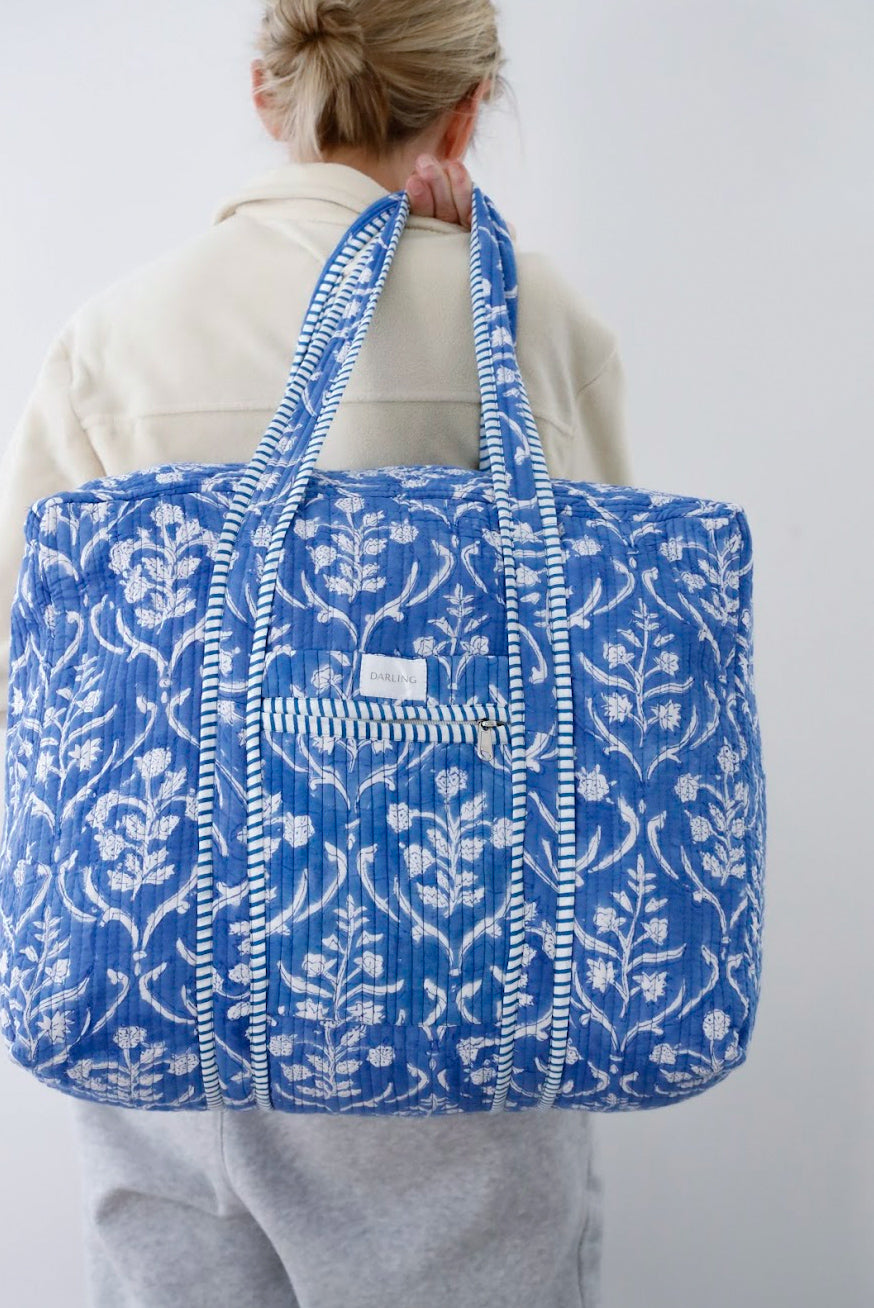 Weekender Bag in Deep Sea Blue