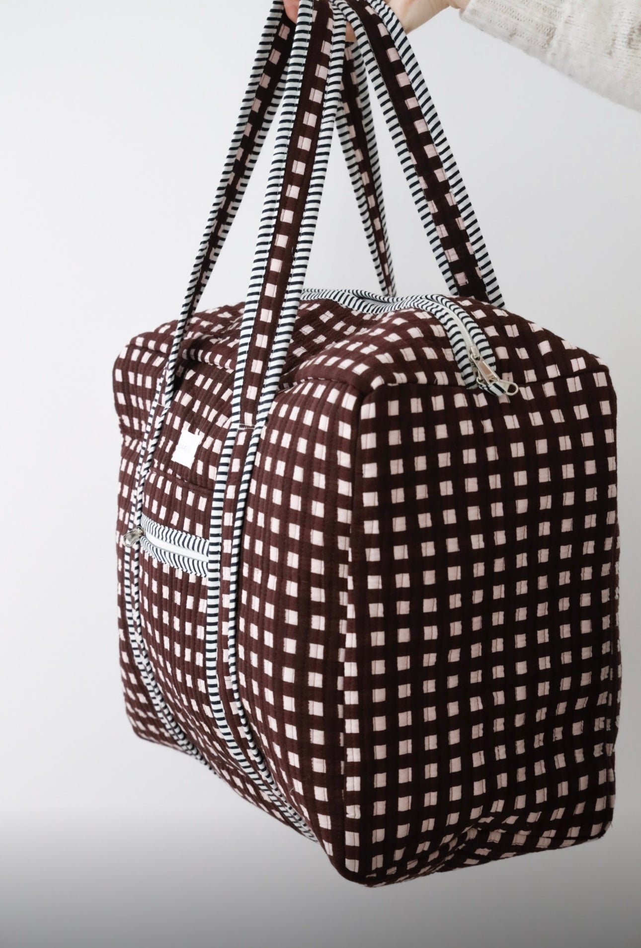 Weekender Bag in Chocolate Check