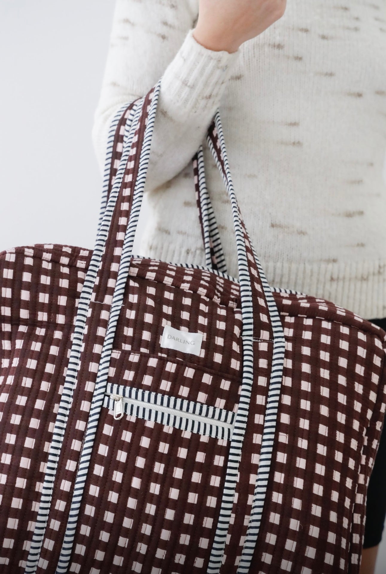 Weekender Bag in Chocolate Check