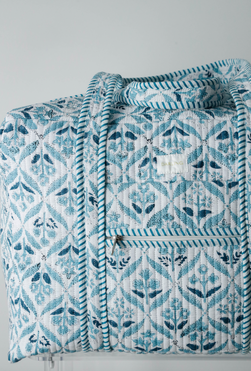 Weekender Bag in Blooming in Blue